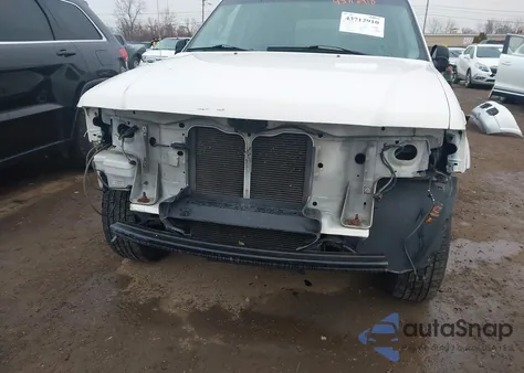 2002 Ford Explorer Limited z USA, uszkodzony, nr VIN 1FMZU75W92ZB97925